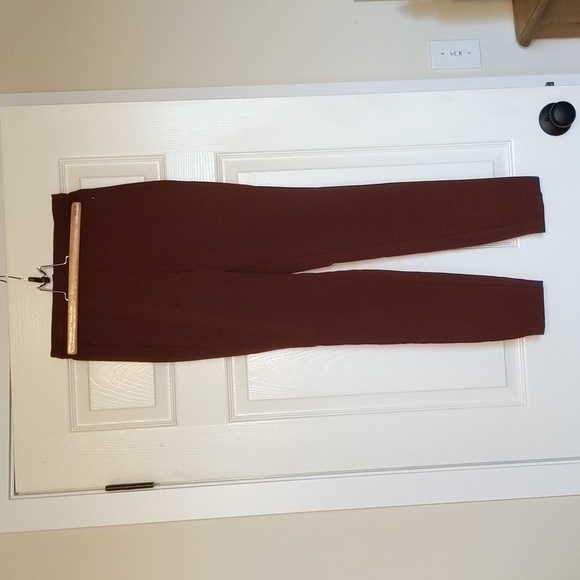 Wilfred size 2 burgundy slim cropped pants - Picture 2 of 4